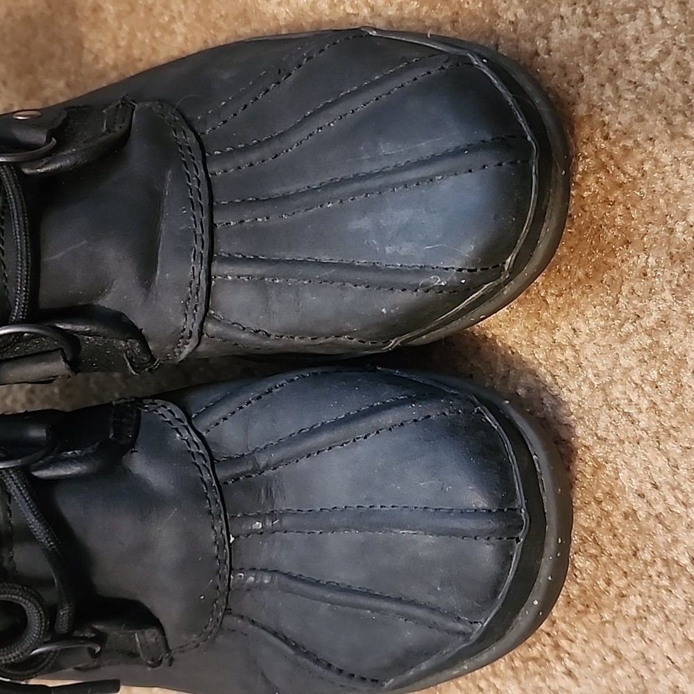 UGG Cecile Waterproof Boots - Picture 2 of 12
